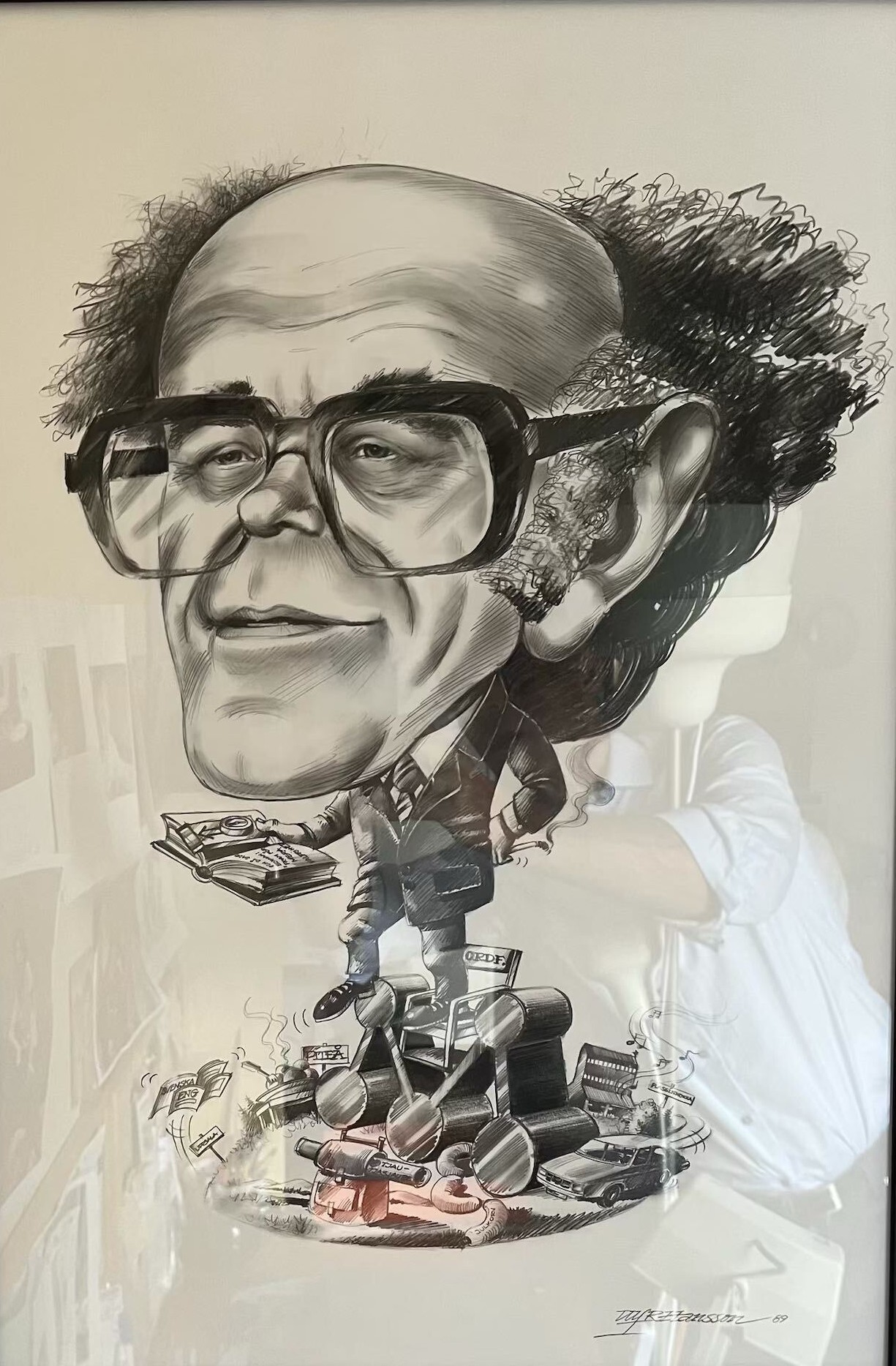 A caricature of my
father drawn by Ulf R Hansson.